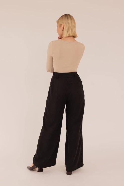 Spodnie Veneto Black Petite